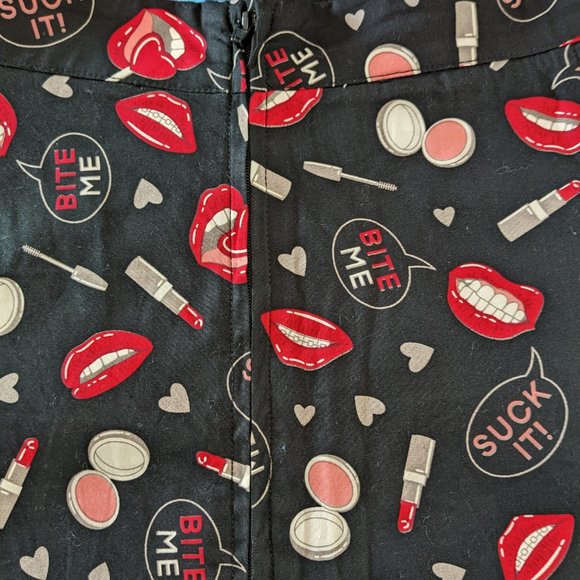 Black Revival skirt in an AU 20 with pink and red lipstick print - Picture 3 of 5